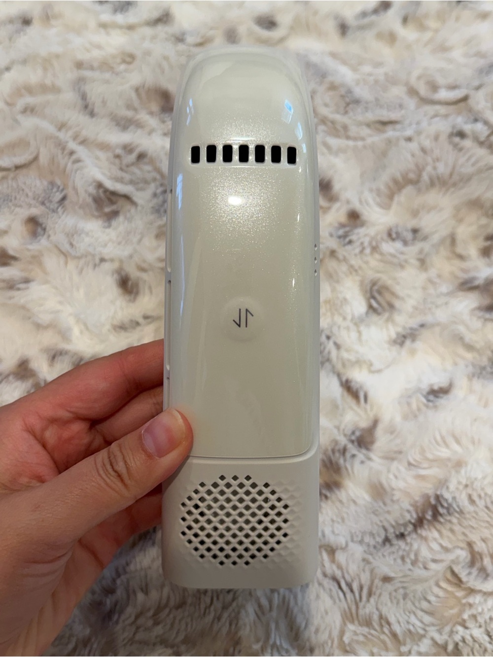 🆕 TORRAS: White Neck Fan - Picture 5 of 5